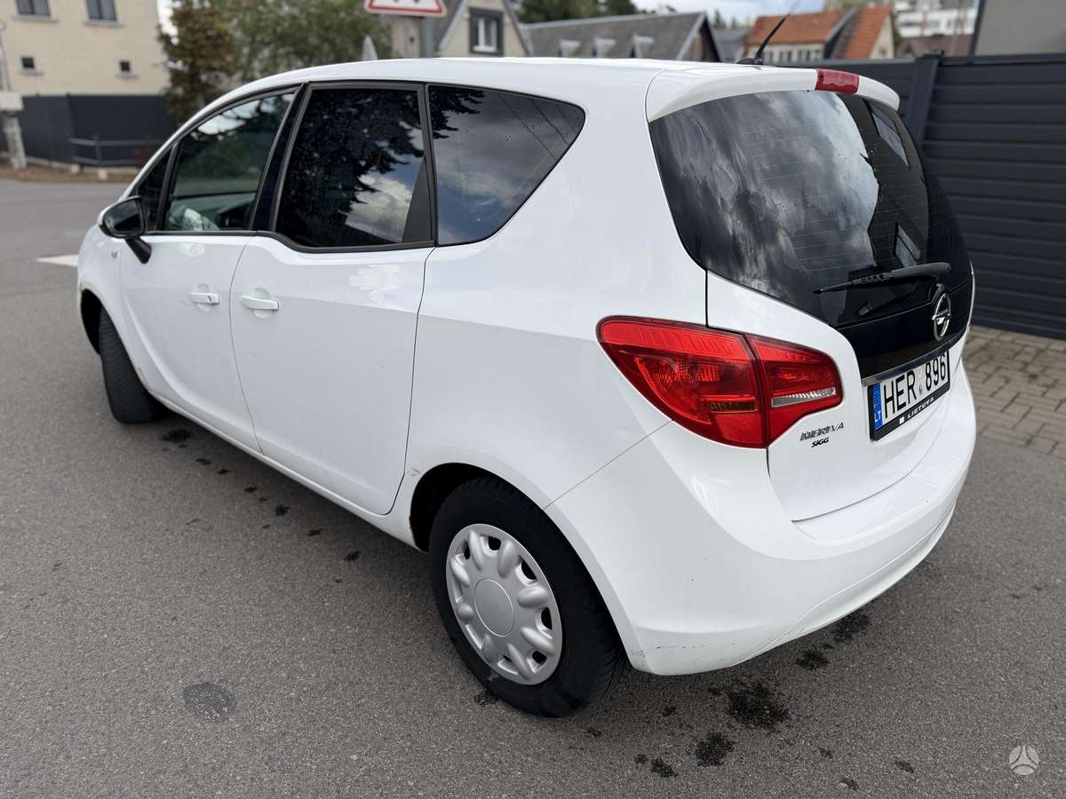 Opel Meriva 2012 — photo 7