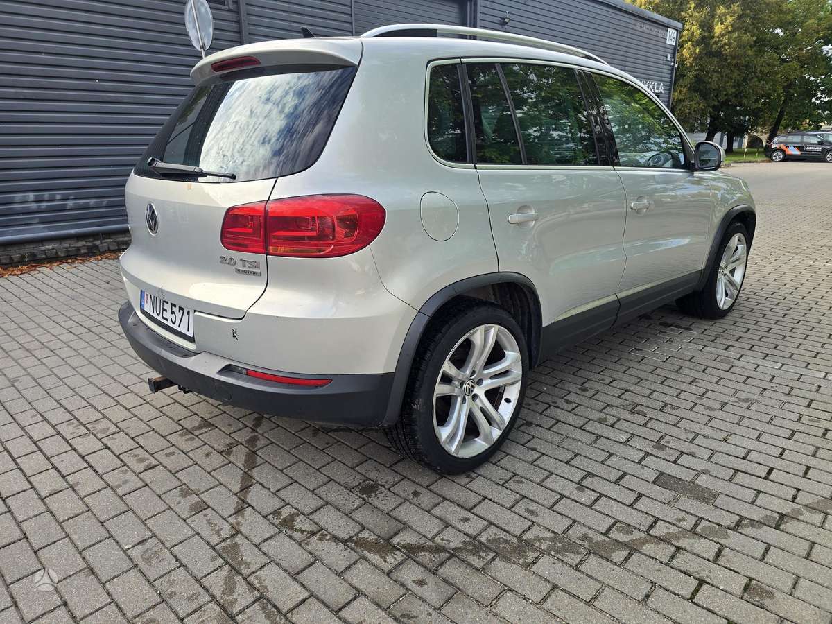 Volkswagen Tiguan 2012 — photo 7