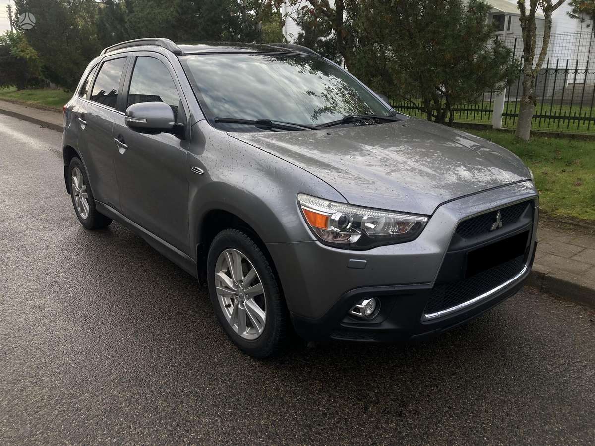 Mitsubishi ASX 2010 — photo 13