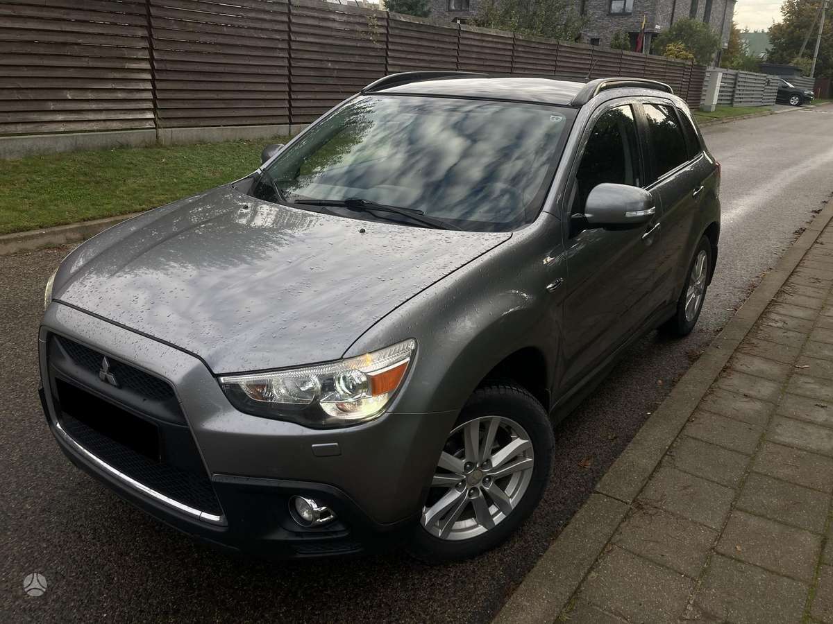 Mitsubishi ASX 2010 — photo 14