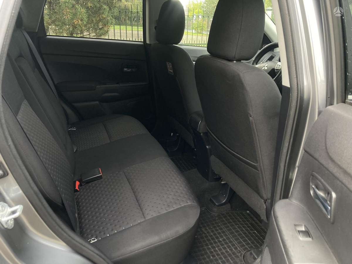 Mitsubishi ASX 2010 — photo 22