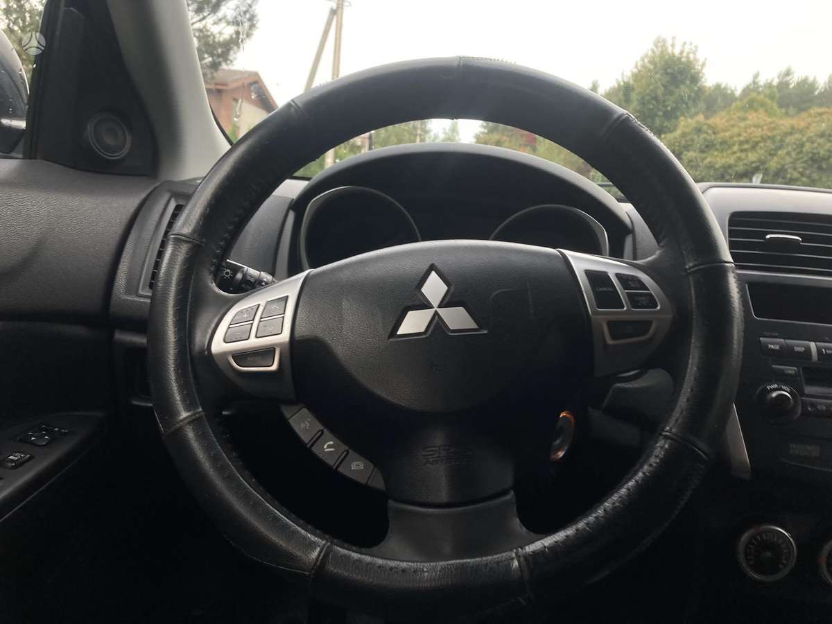 Mitsubishi ASX 2010 — photo 24