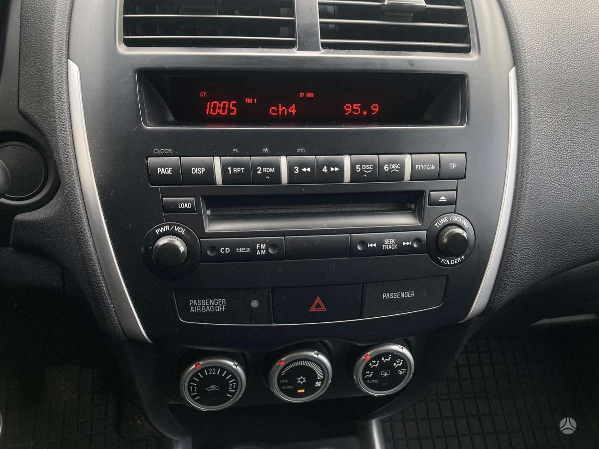Mitsubishi ASX 2010 — photo 26