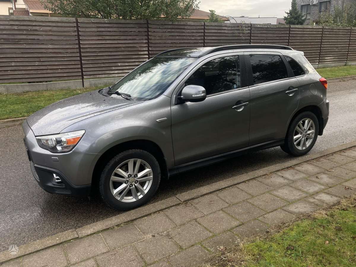 Mitsubishi ASX 2010 — photo 7