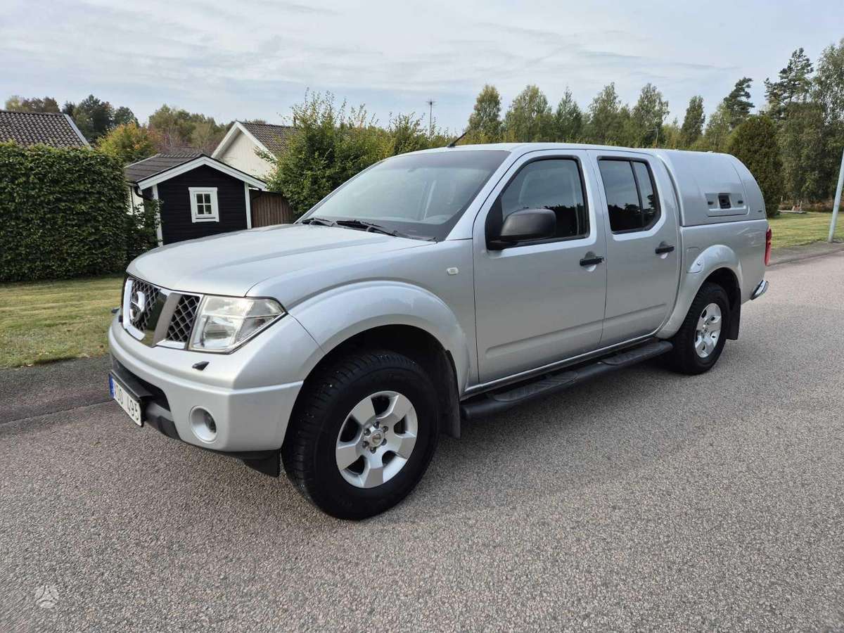 Nissan Navara 2005 — vehicle for AFU Ukraine