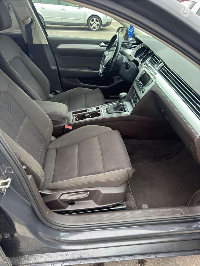 Volkswagen Passat 2015 — фото 10