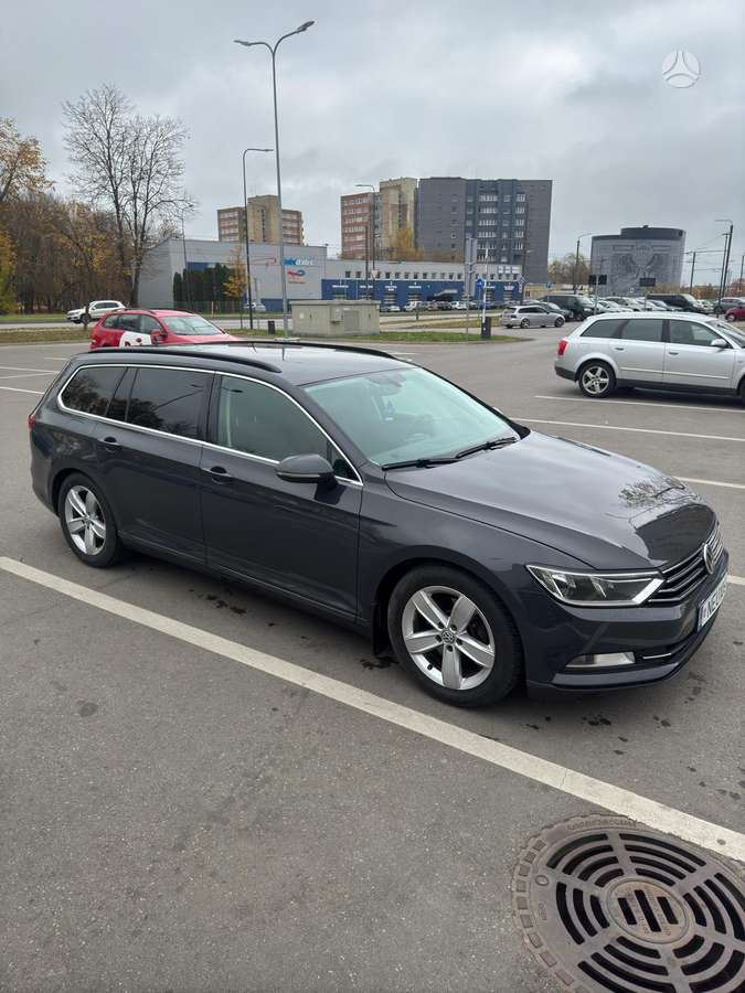 Volkswagen Passat 2015 — салон