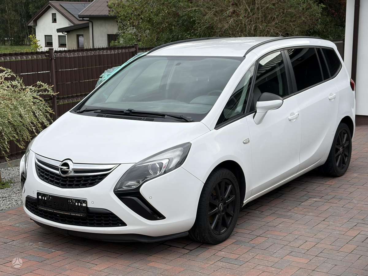 Opel Zafira, 2013