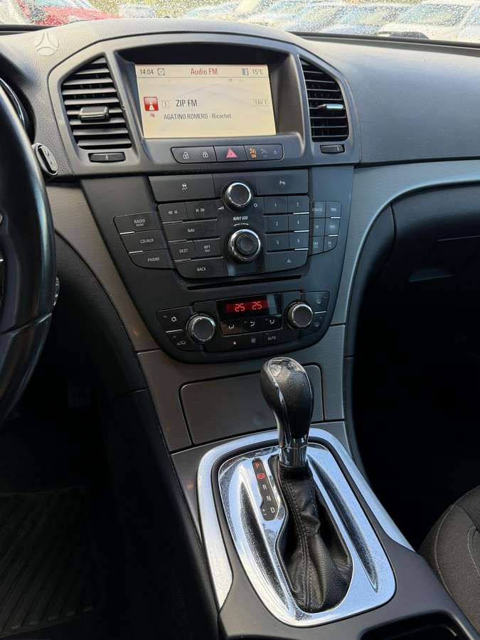 Opel Insignia 2012 — фото 15