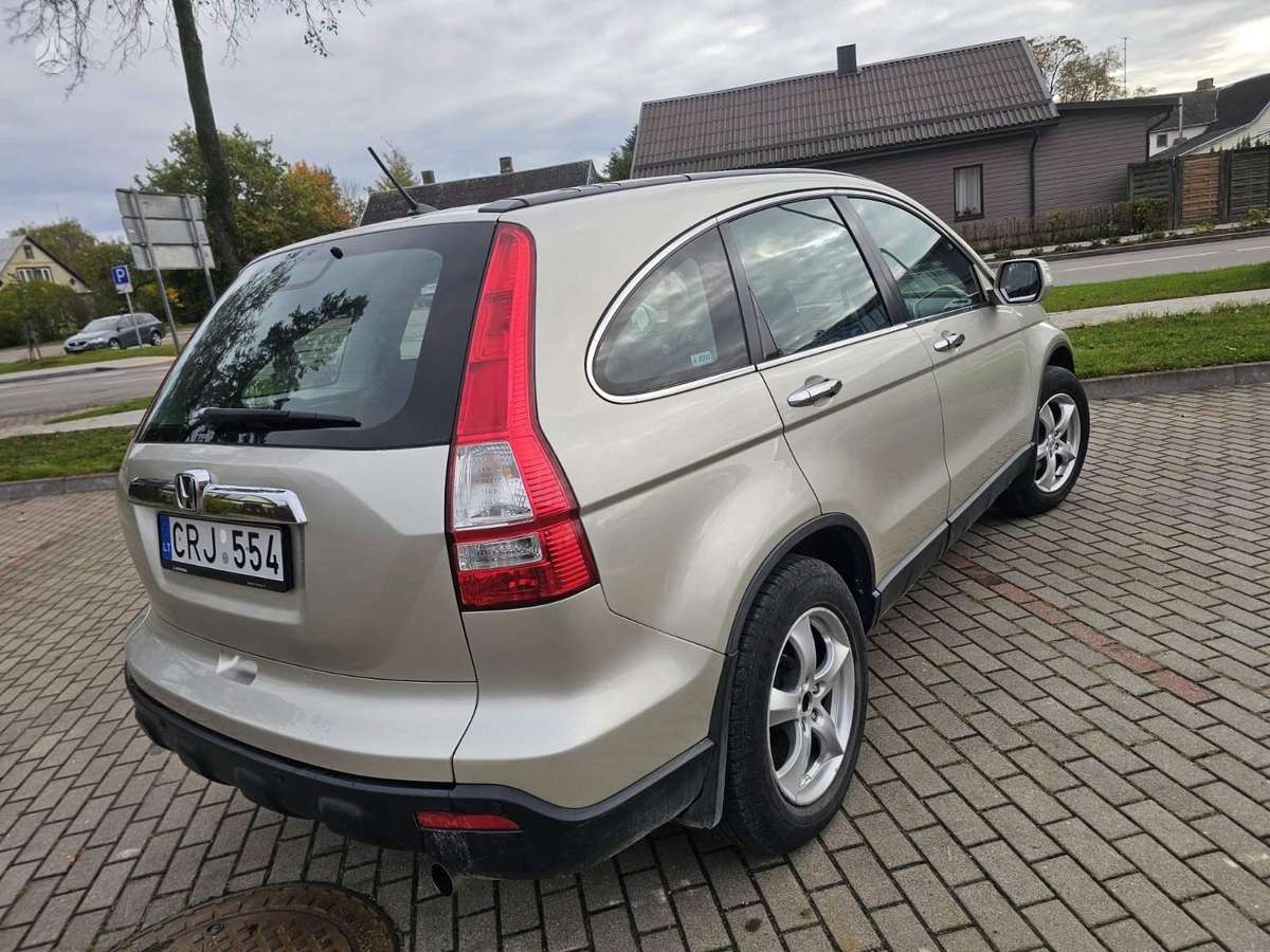Honda CR-V 2007 — двигун 1998 cm³, 150 HP (110kW)
