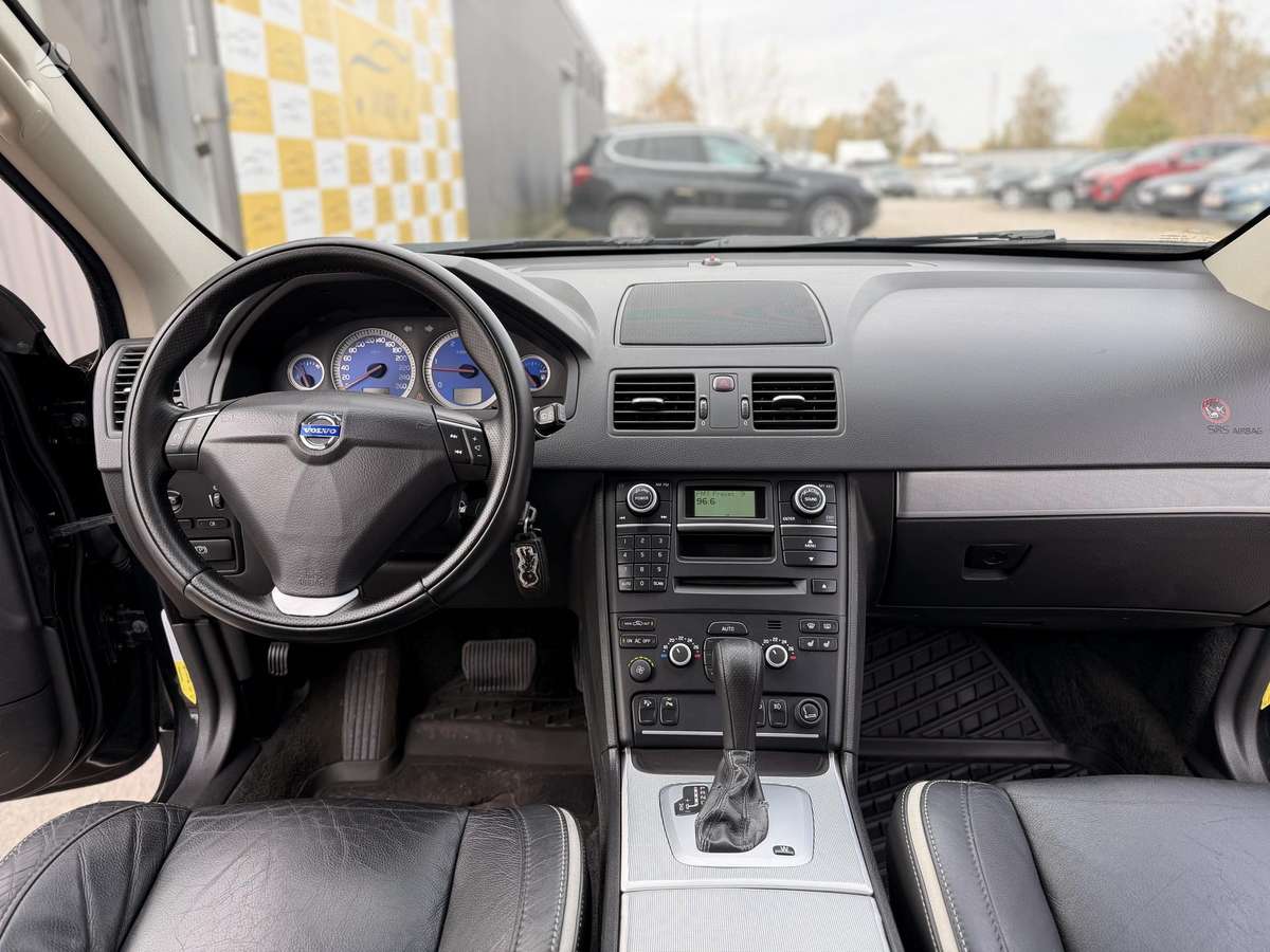 Volvo XC90 2007 — photo 23