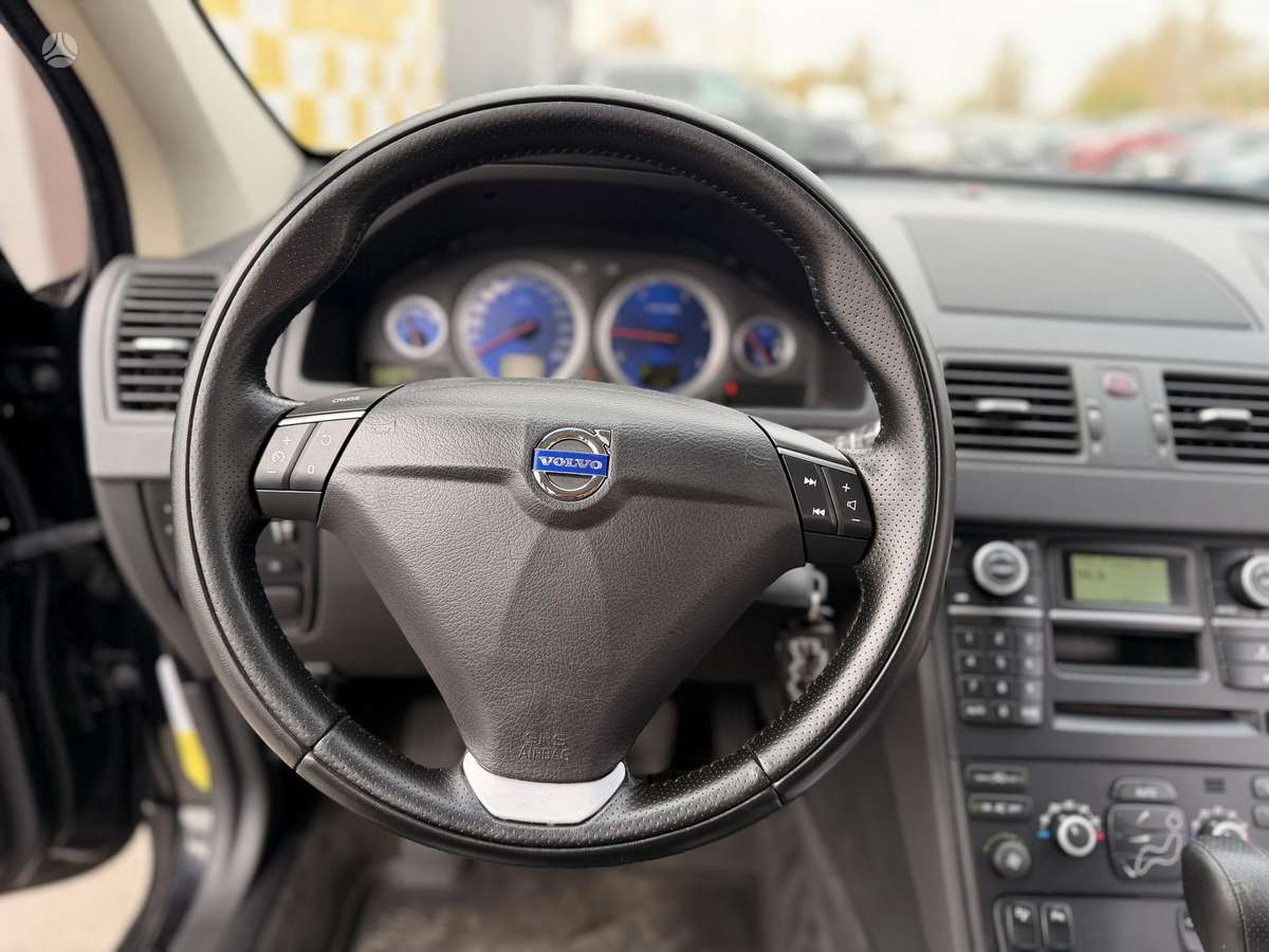 Volvo XC90 2007 — photo 24
