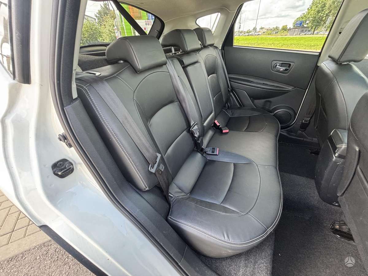 Nissan Qashqai 2012 — photo 11