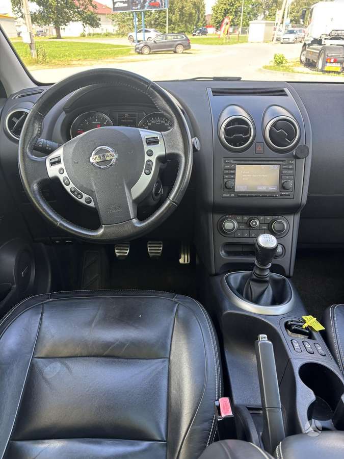 Nissan Qashqai 2012 — photo 14