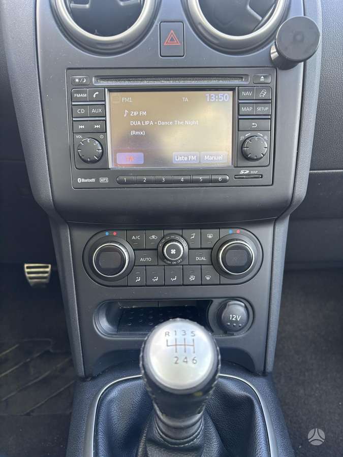 Nissan Qashqai 2012 — photo 19