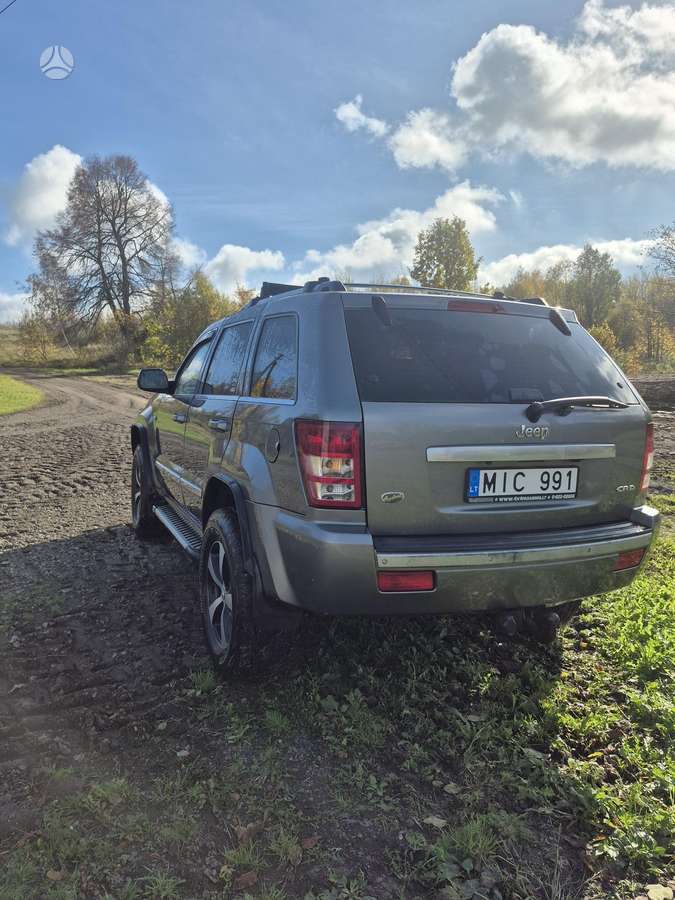 Jeep Grand 2006 — engine 3000 cm³, 211 HP (155kW)