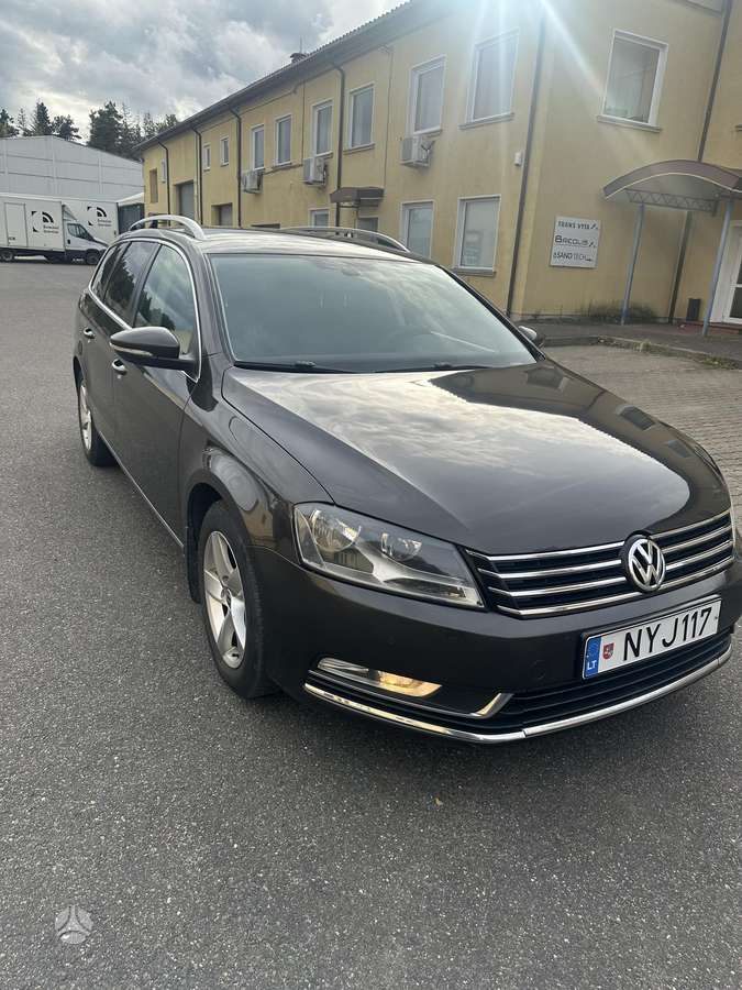 Volkswagen Passat 2013 — engine 1400 cm³, 150 HP (110kW)