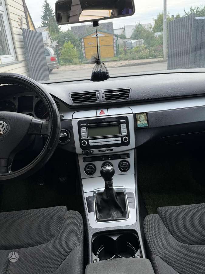 Volkswagen Passat 2008 — photo 9