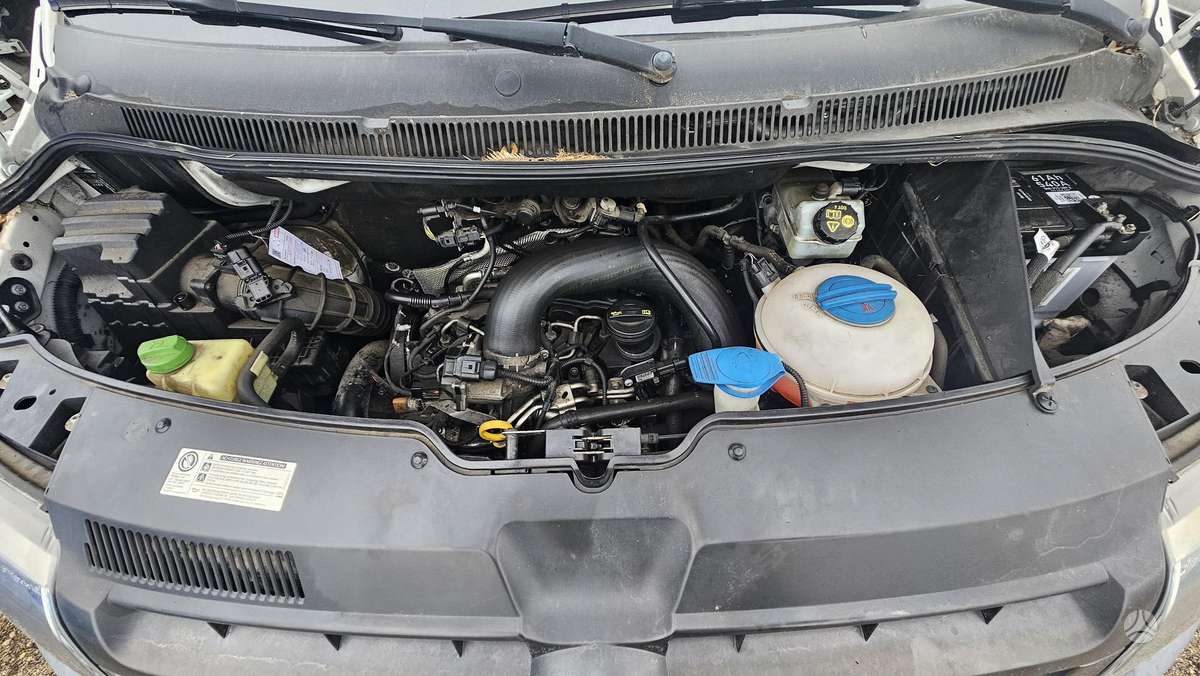 Volkswagen Transporter 2014 — photo 10