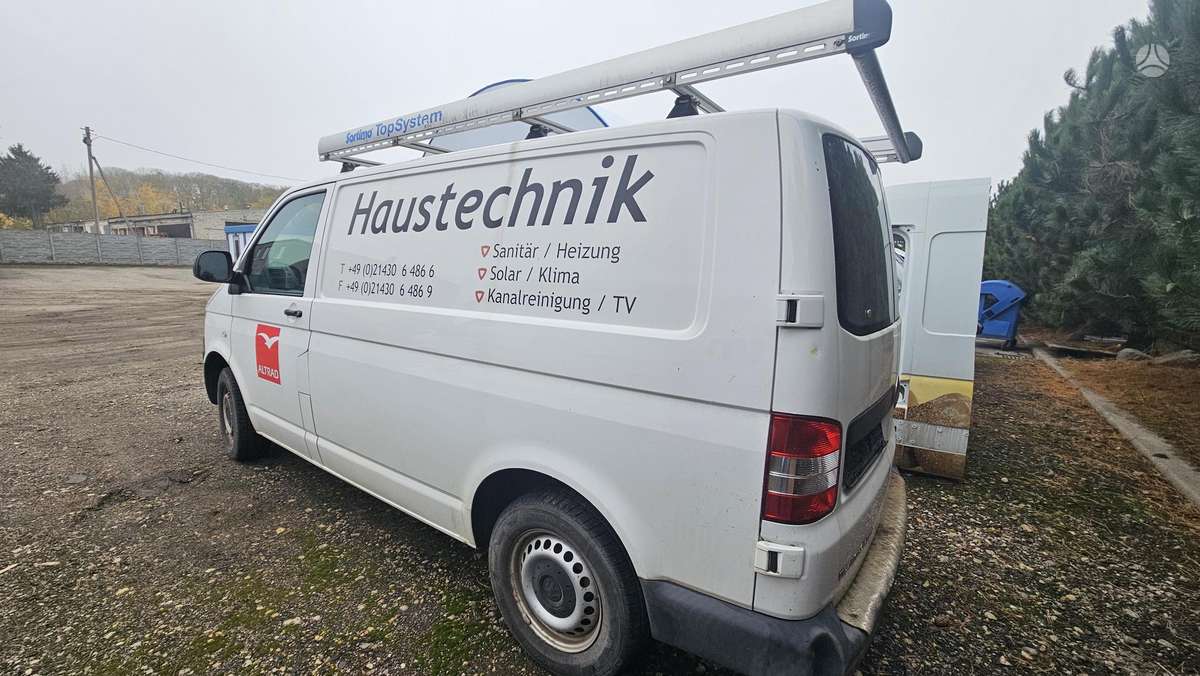 Volkswagen Transporter 2014 — photo 9