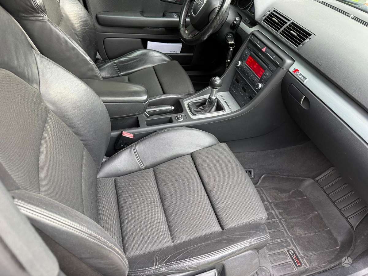 Audi A4 2007 — photo 10