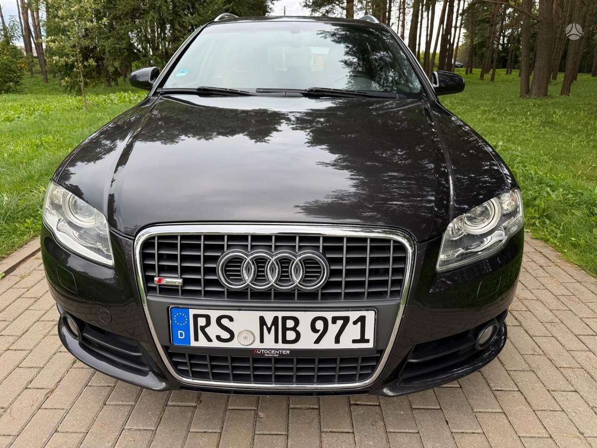 Audi A4 2007 — rear view
