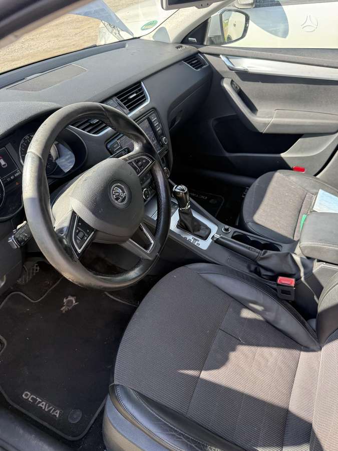 Skoda Octavia 2013 — photo 32