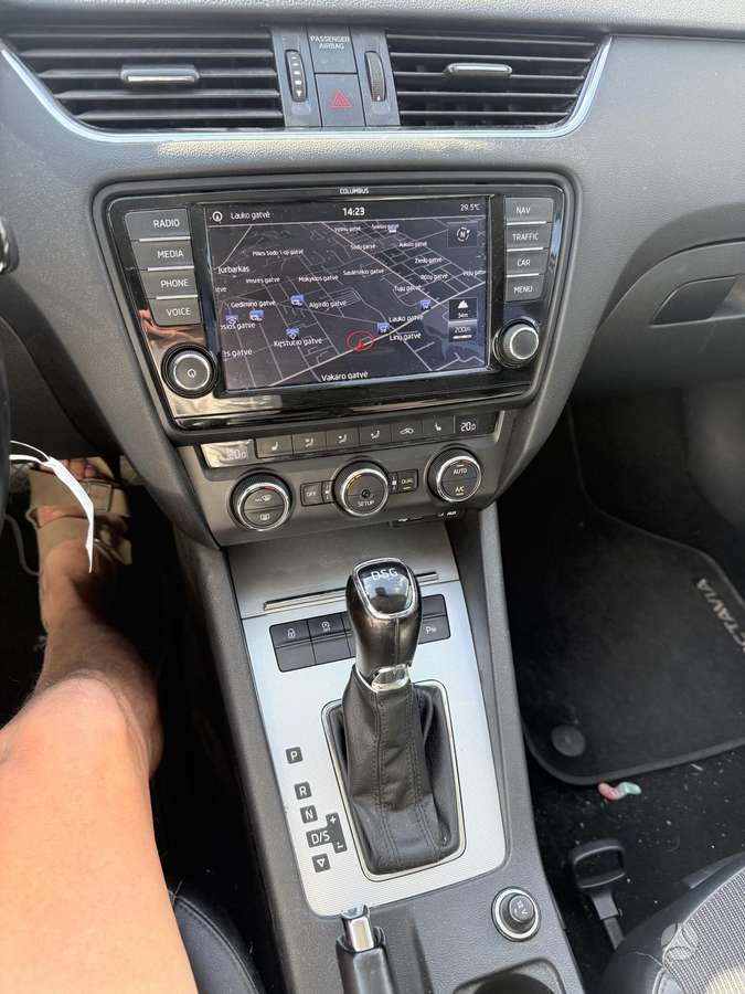 Skoda Octavia 2013 — photo 33