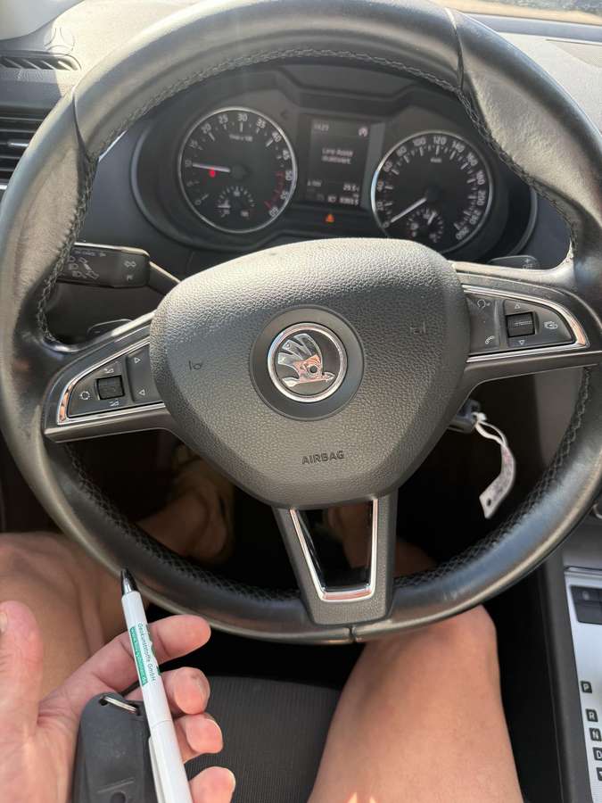 Skoda Octavia 2013 — photo 34