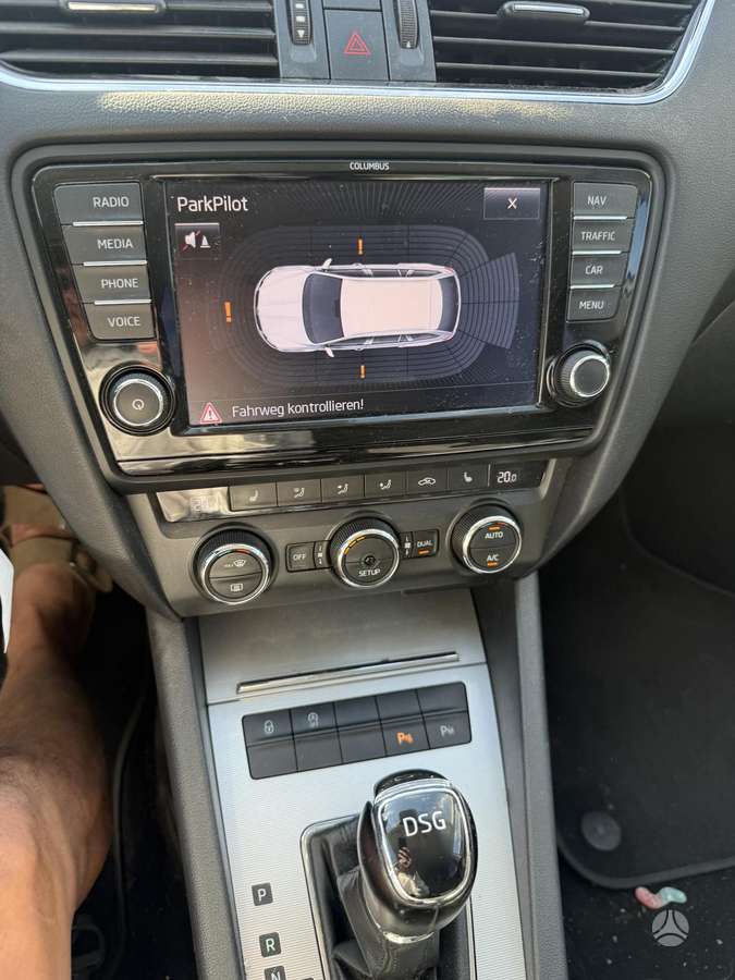 Skoda Octavia 2013 — photo 36