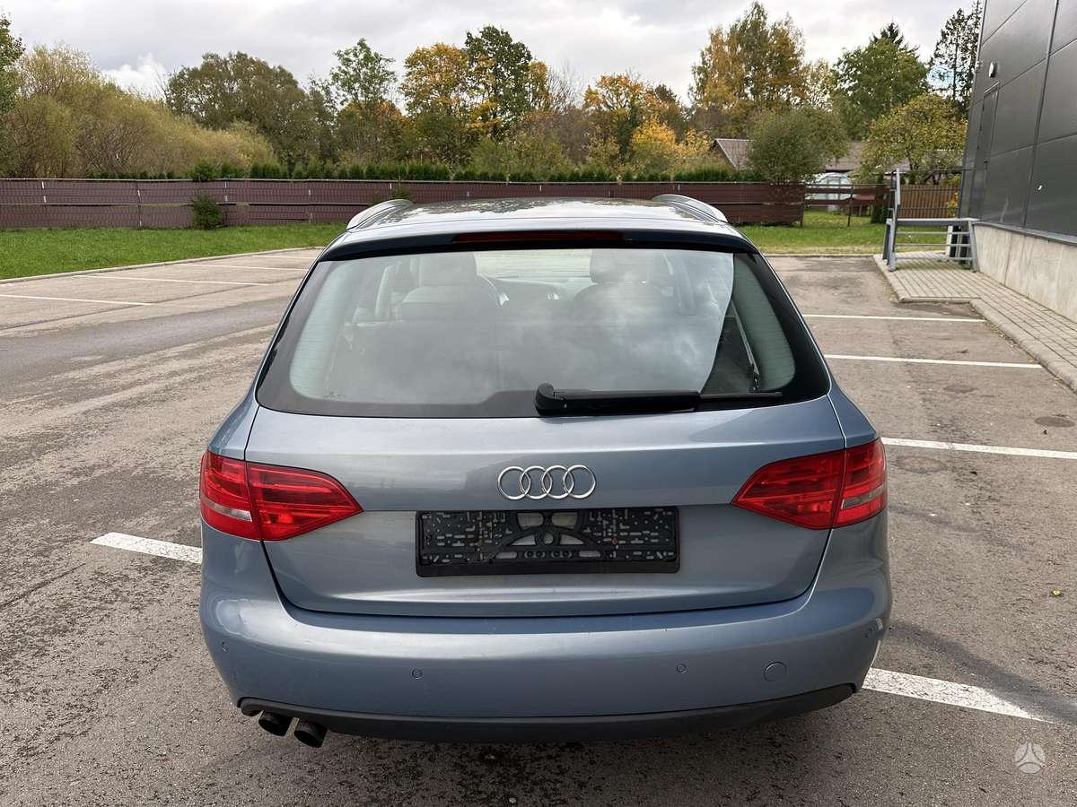 Audi A4 2008 — photo 6