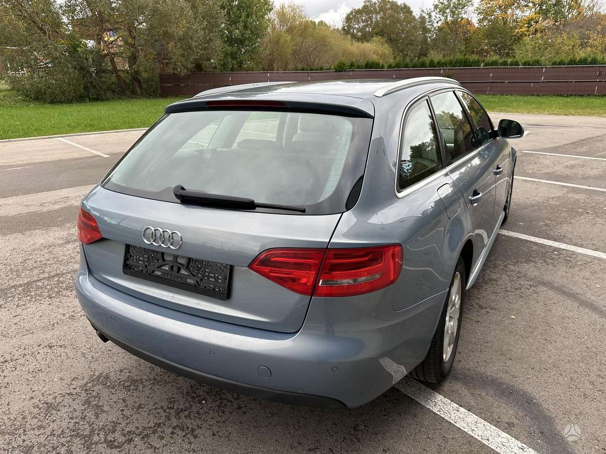 Audi A4 2008 — photo 7