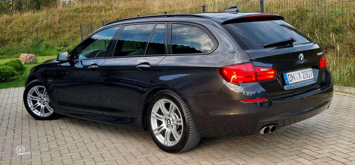 BMW 520 2011 — engine 1995 cm³, 184 HP (135kW)