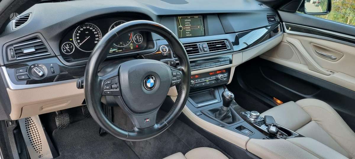 BMW 520 2011 — photo 8