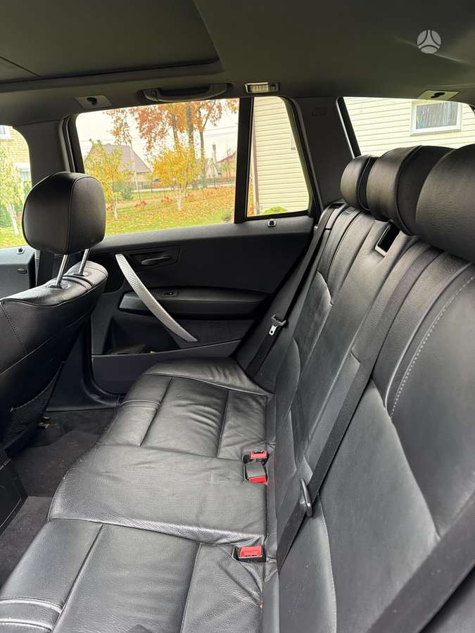 BMW X3 2004 — photo 7
