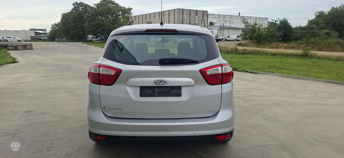 Ford C-MAX 2011 — photo 7