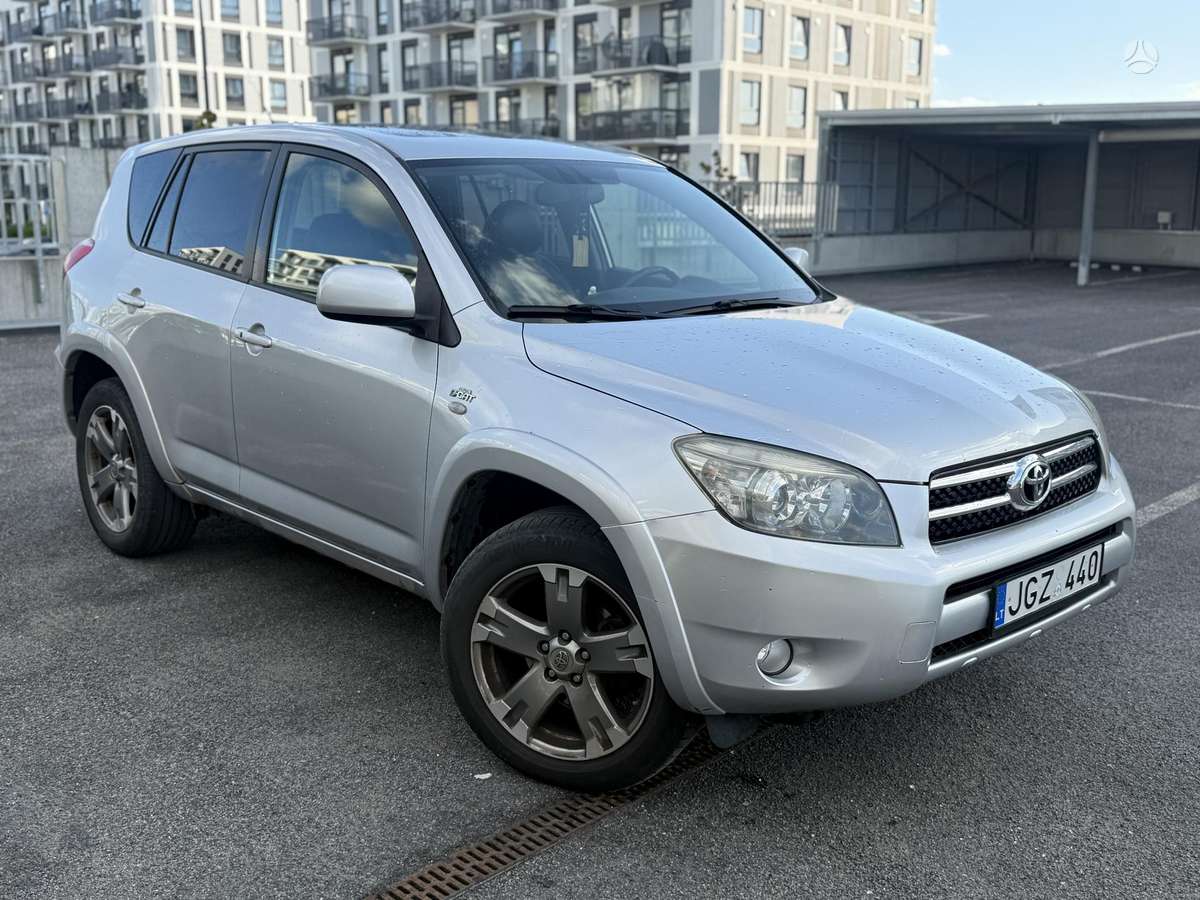 Toyota RAV4 2006 — авто для ЗСУ з Європи