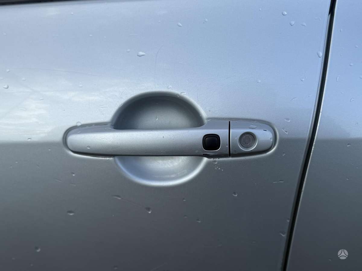 Toyota RAV4 2006 — фото 13