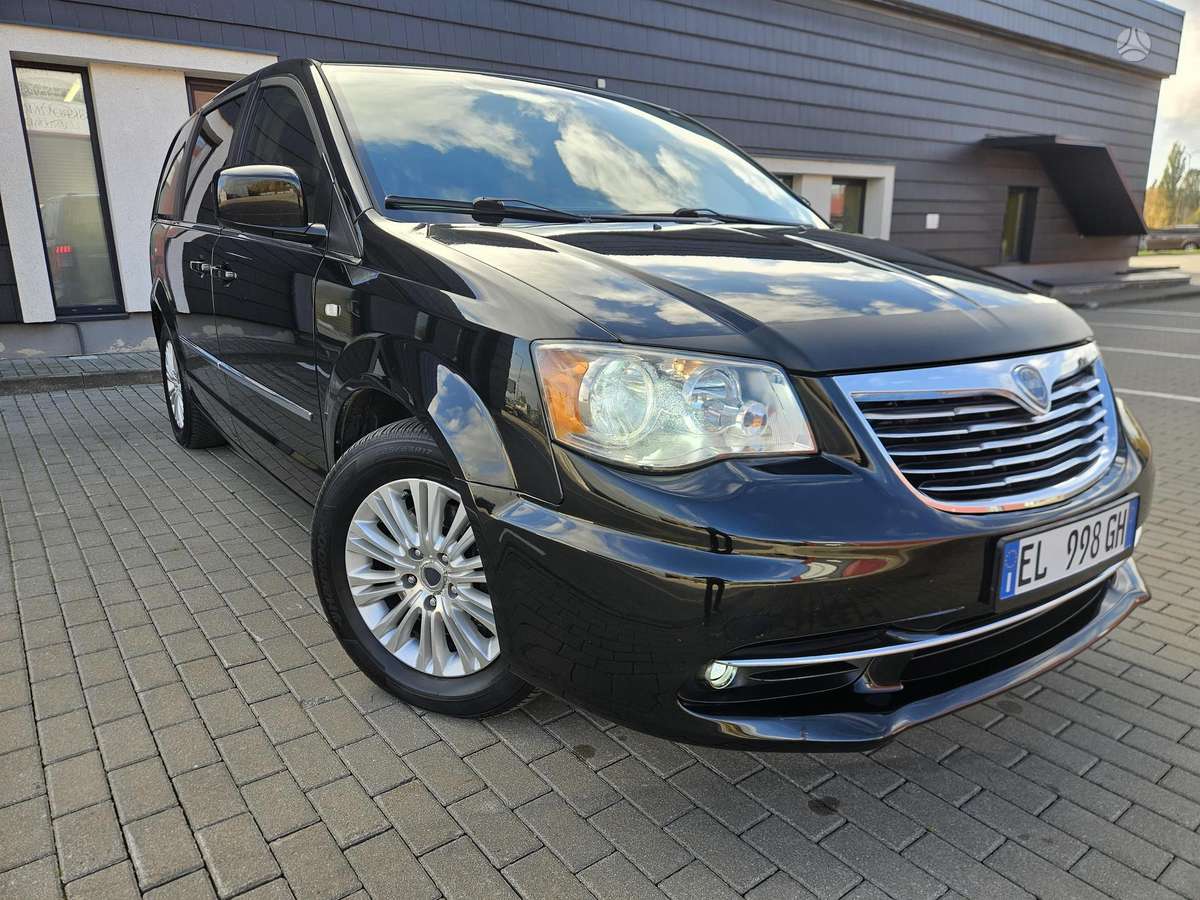 Lancia Voyager 2012 — двигун 2800 cm³, 163 HP (120kW)