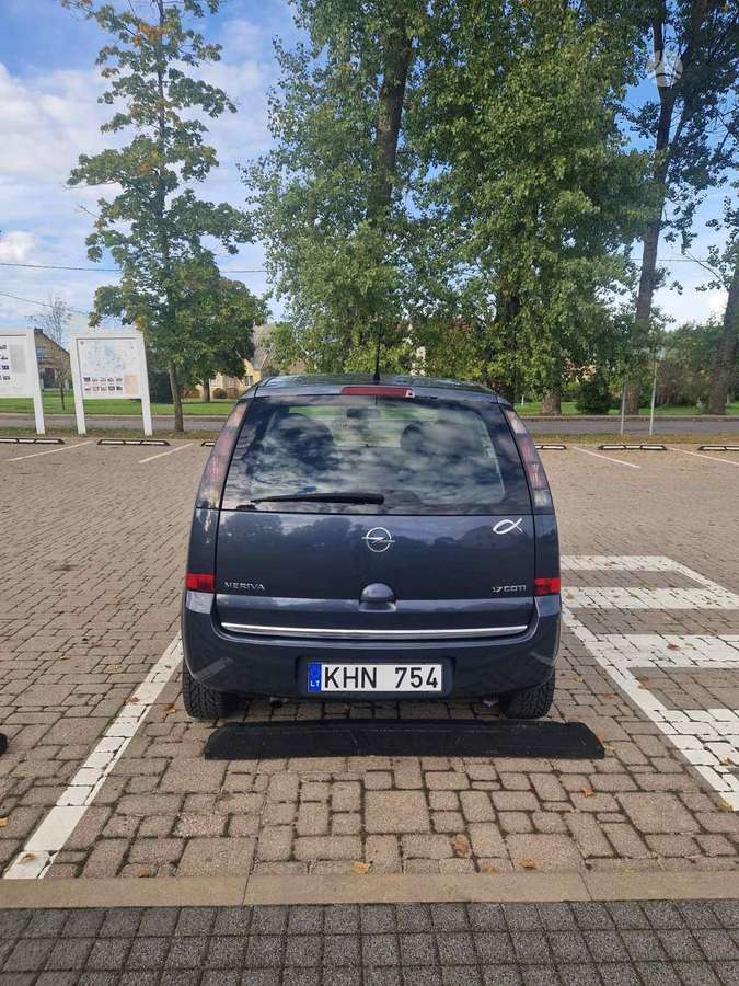 Opel Meriva 2006 — двигун 1686 cm³, 101 HP (74kW)