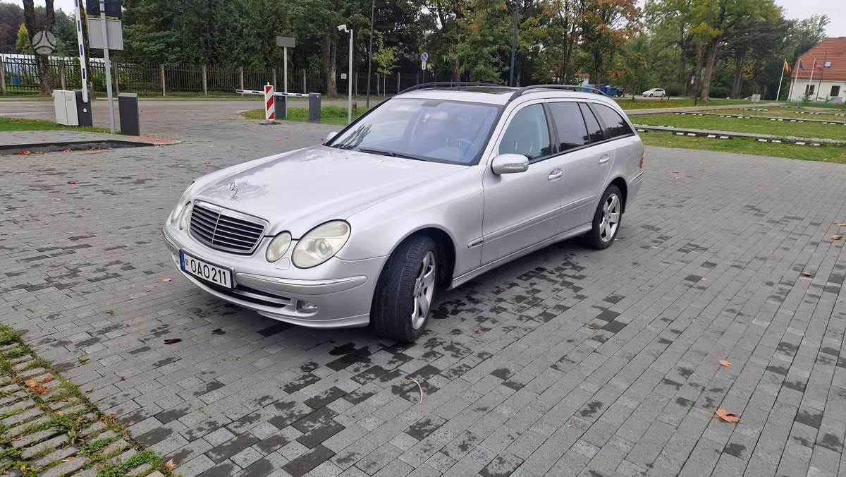 Mercedes-Benz E500 2004 — vehicle for AFU Ukraine