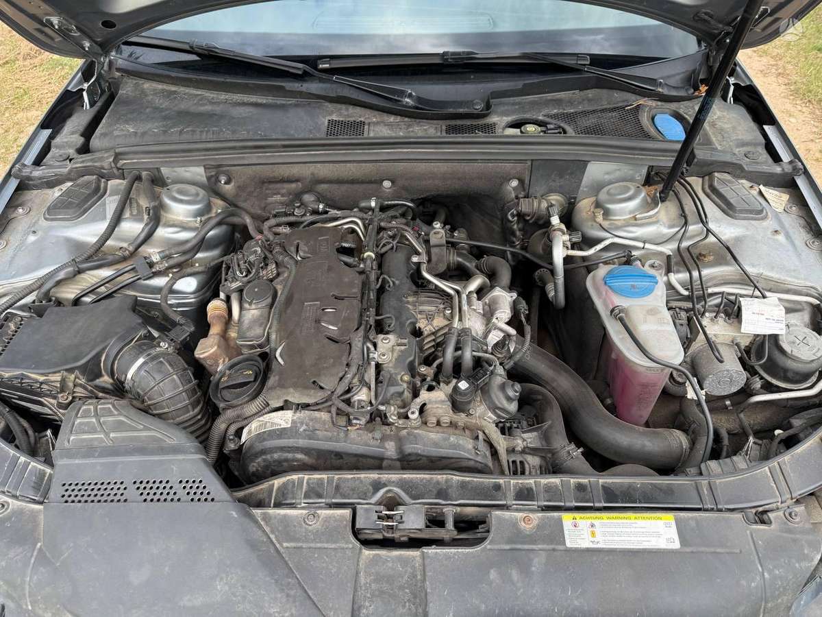 Audi A4 2010 — engine 1968 cm³, 143 HP (105kW)