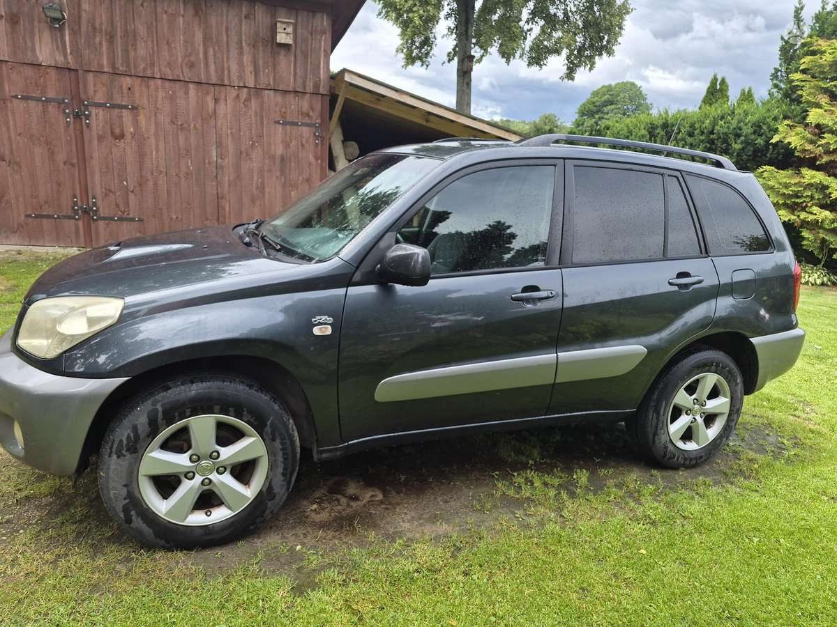 Toyota RAV4 2004 — photo 6