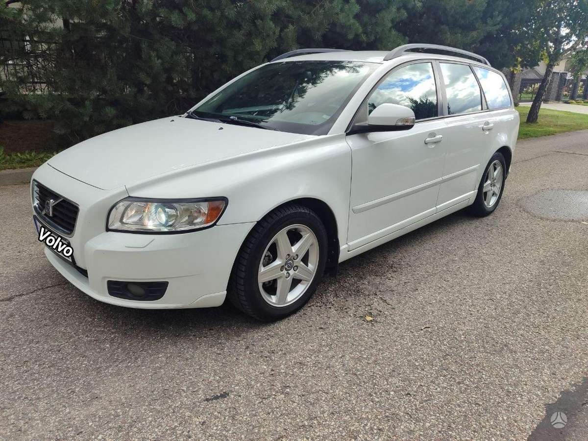 Volvo V50, 2010