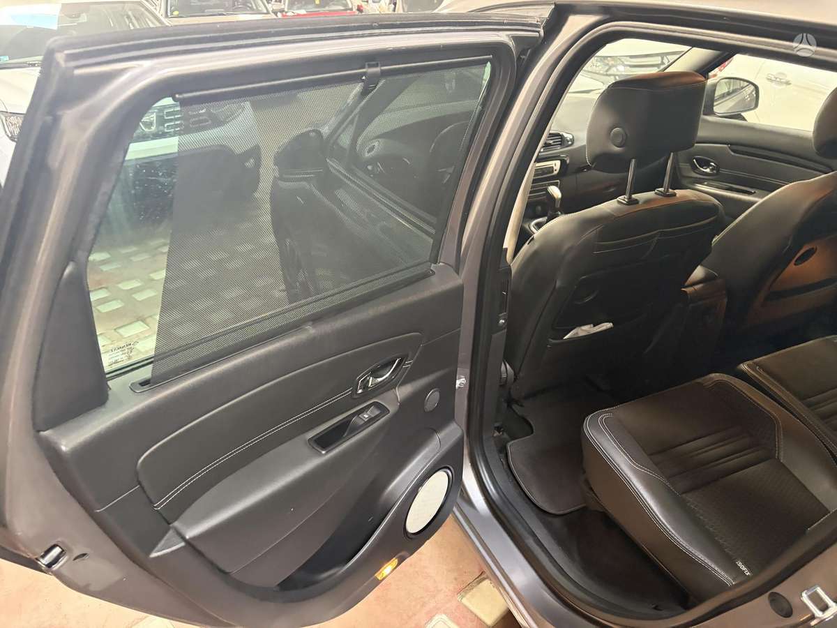 Renault Grand 2014 — photo 10