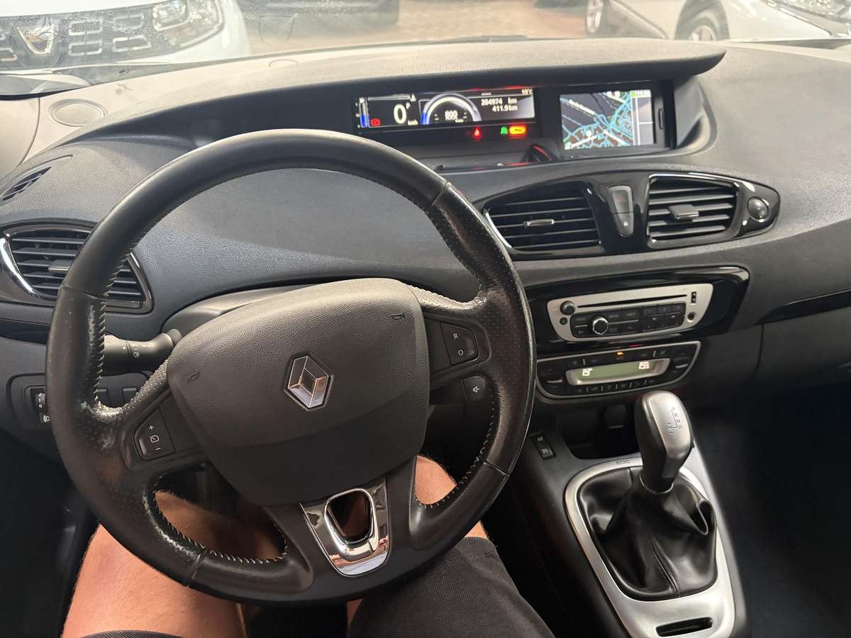 Renault Grand 2014 — photo 13