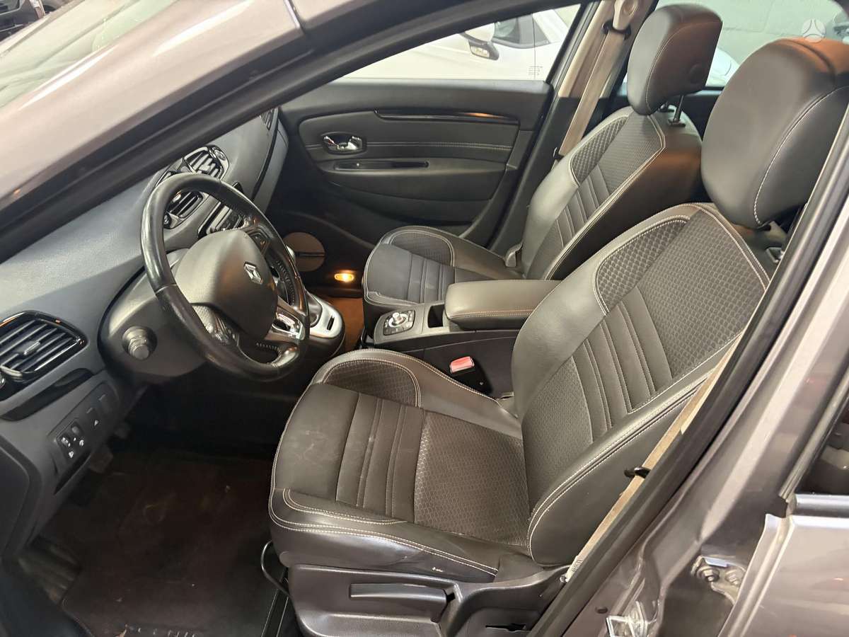 Renault Grand 2014 — photo 15