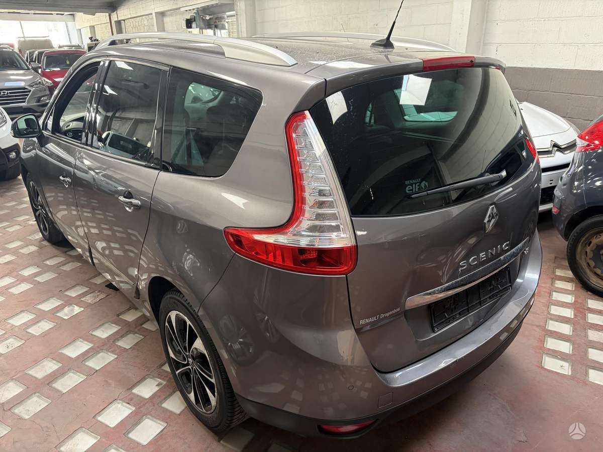 Renault Grand 2014 — rear view