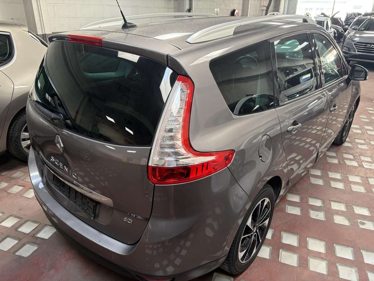 Renault Grand 2014 — photo 8