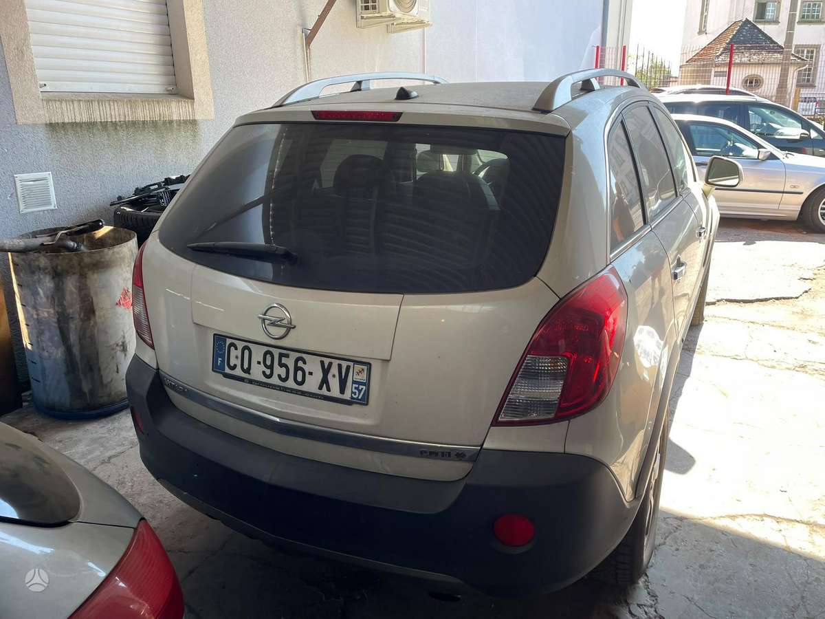 Opel Antara 2013 — photo 14